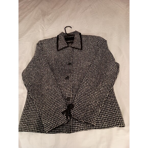 Black and White Houndstooth Women's Jacket - Picture 6 of 8